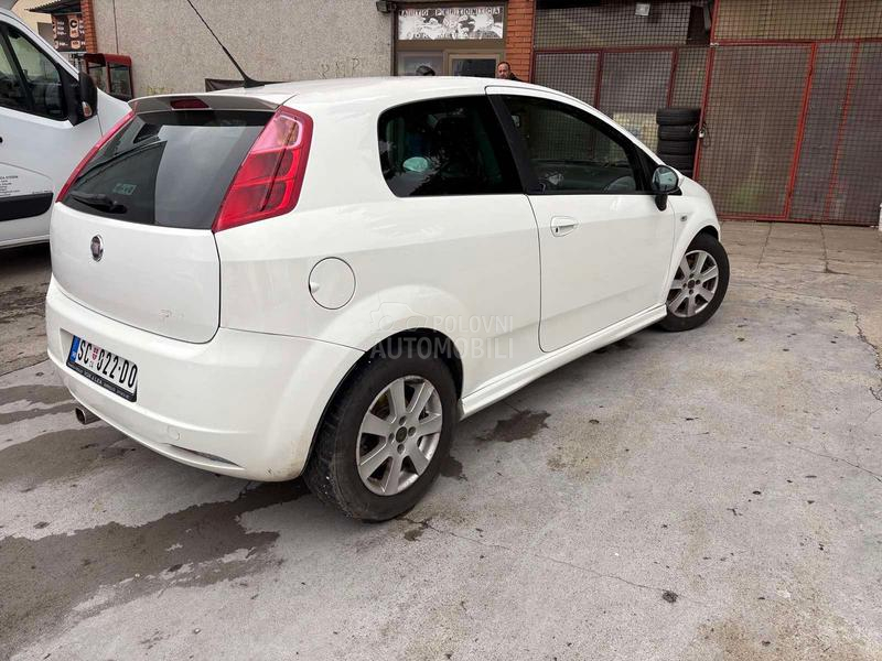 Fiat Punto punto