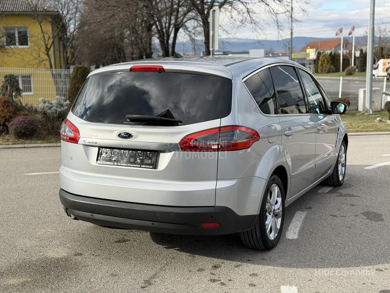 Ford S-Max 