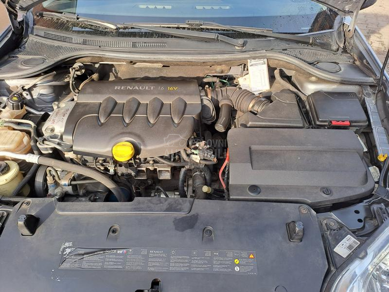 Renault Laguna 1.6 16v