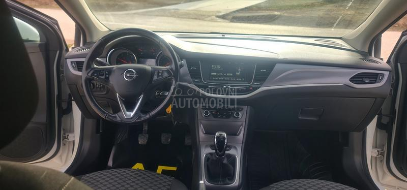 Opel Astra K 