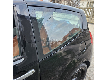 Zadnje levo staklo za Citroen C2