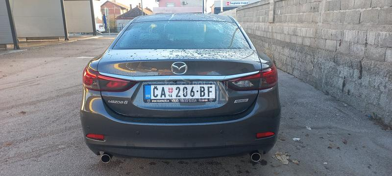 Mazda 6 