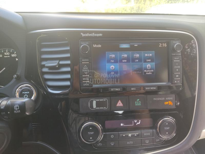 Mitsubishi Outlander 