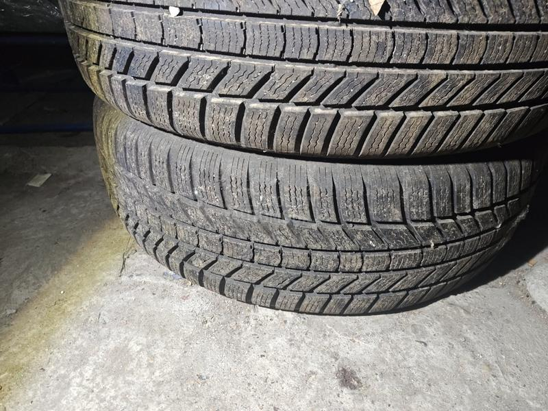 Continental 225/60 R18 Zimska