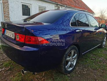 Honda Accord 2.4i Vtec