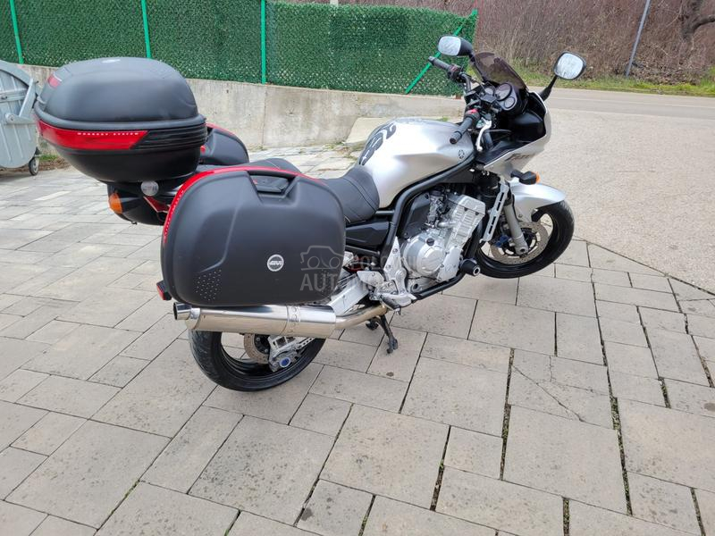 Yamaha fazer 1000 CH