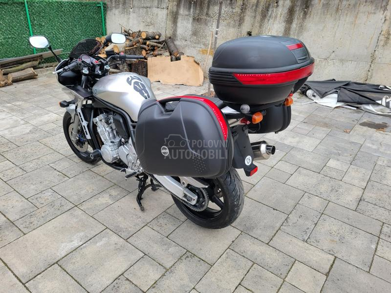Yamaha fazer 1000 CH