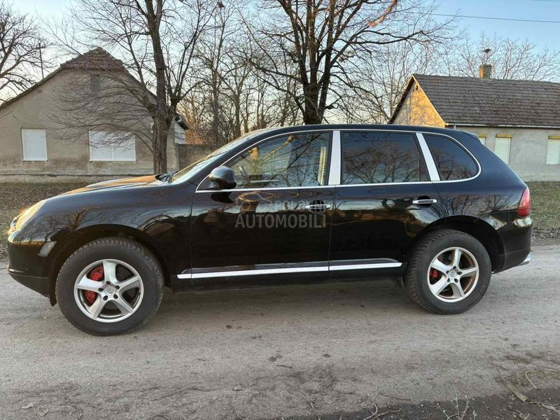 Porsche Cayenne 
