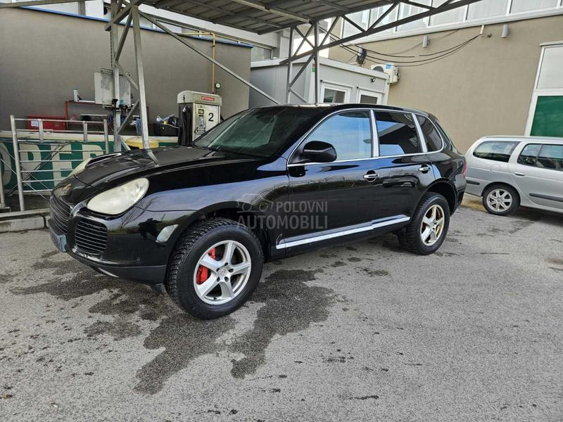 Porsche Cayenne 