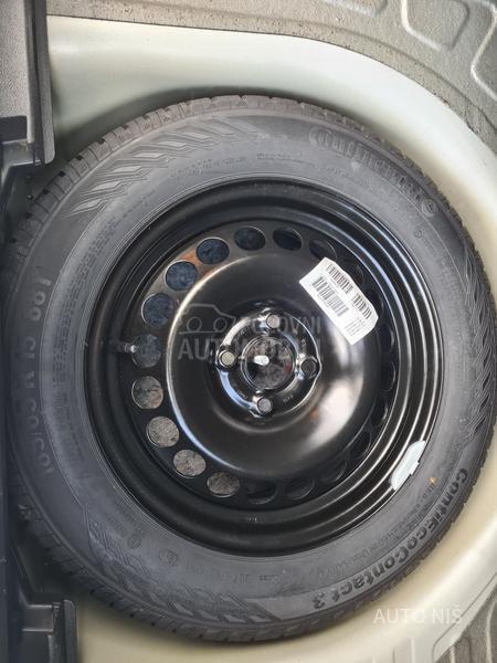 Opel Corsa D 1.4 EDITION 111