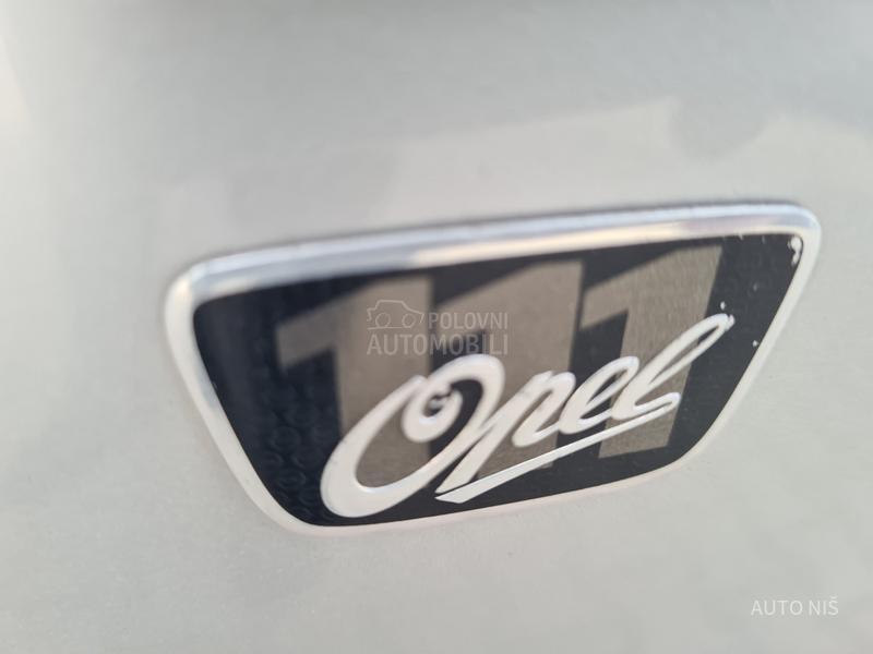 Opel Corsa D 1.4 EDITION 111