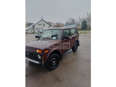 Lada Niva 