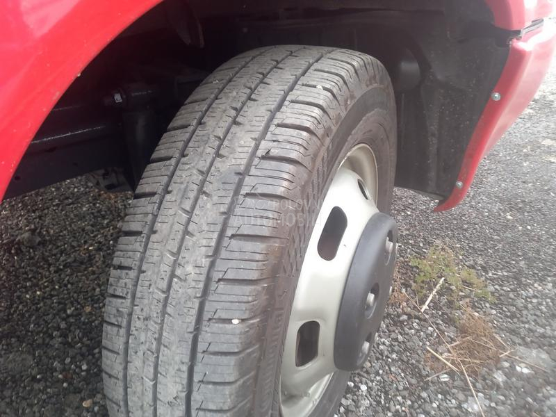 Iveco Daily B kategorija