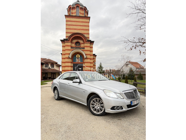 Mercedes Benz E 220 
