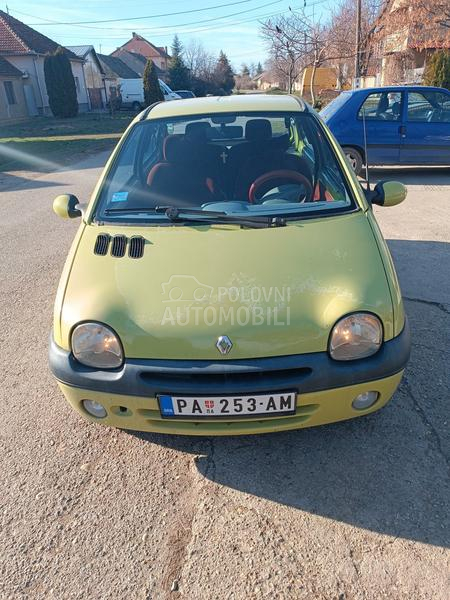 Renault Twingo 1.2b dugo  r e g
