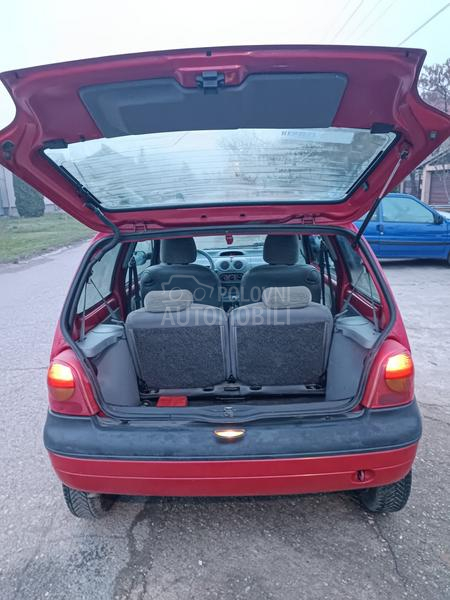Renault Twingo 1.2b  tek  r e g