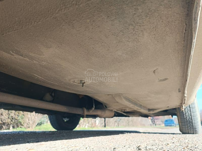 Renault Twingo 1.2b dugo  r e g