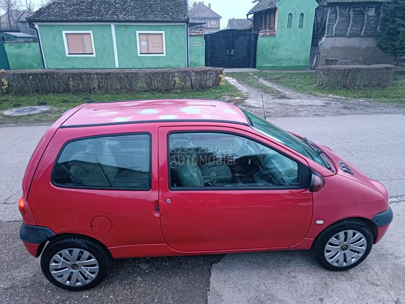 Renault Twingo 1.2b  tek  r e g
