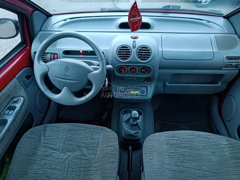 Renault Twingo 1.2b  tek  r e g