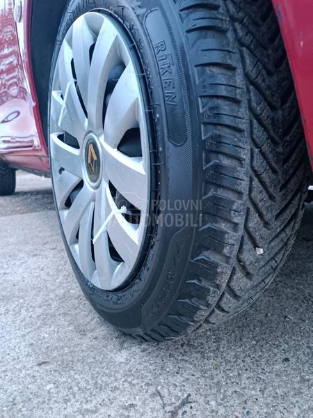 Renault Twingo 1.2b  tek  r e g