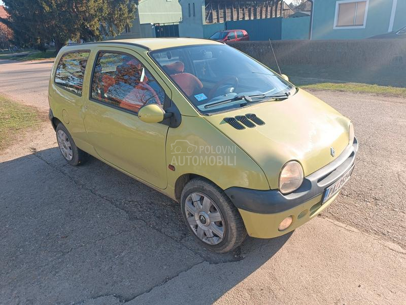 Renault Twingo 1.2b dugo  r e g
