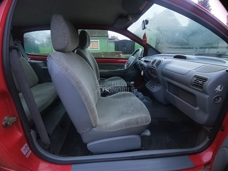 Renault Twingo 1.2b  tek  r e g
