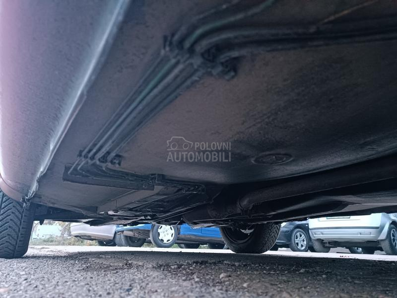 Renault Twingo 1.2b  tek  r e g