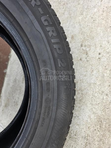Semperit 235/60 R18 Zimska