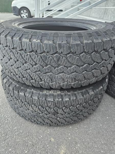 General 265/65 R18 Zimska