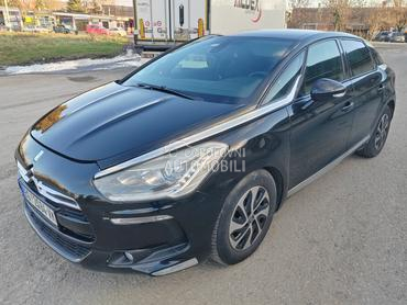 Citroen DS5 