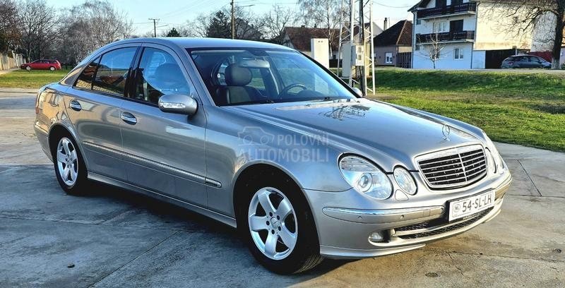 Mercedes Benz E 220 2.2 AVANGARD