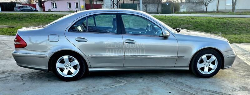 Mercedes Benz E 220 2.2 AVANGARD