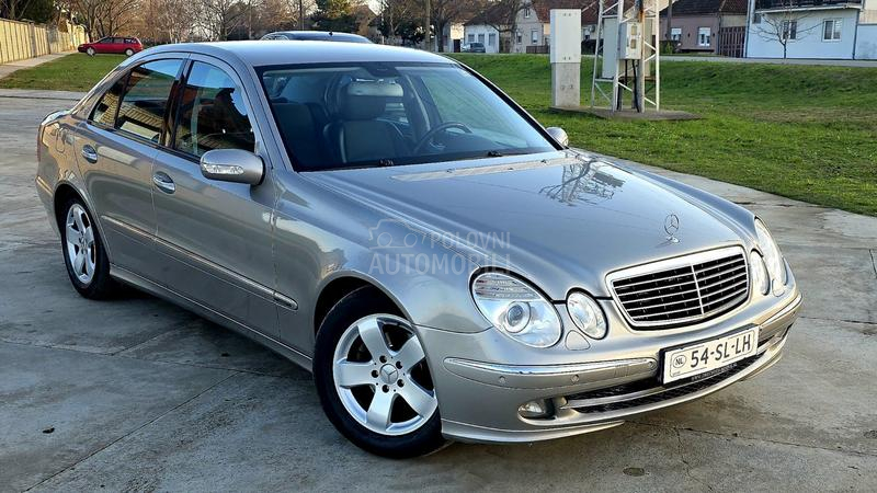 Mercedes Benz E 220 2.2 AVANGARD