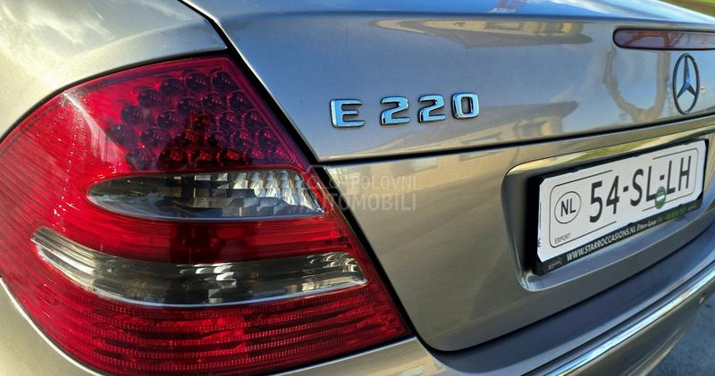 Mercedes Benz E 220 2.2 AVANGARD