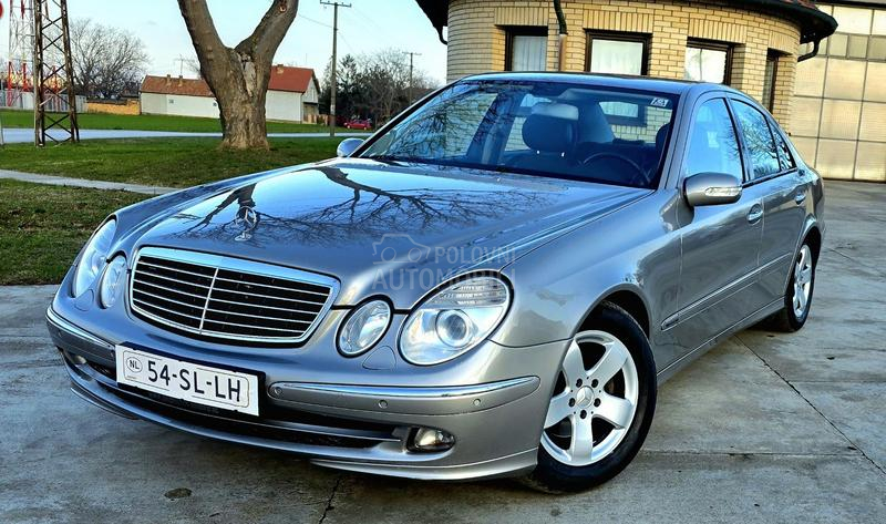 Mercedes Benz E 220 2.2 AVANGARD