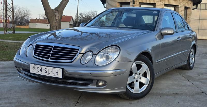 Mercedes Benz E 220 2.2 AVANGARD