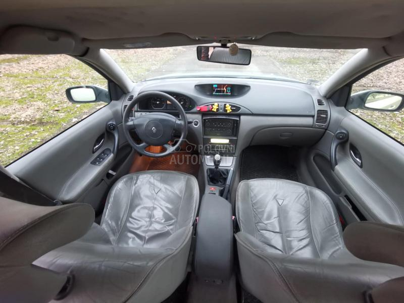 Renault Laguna 
