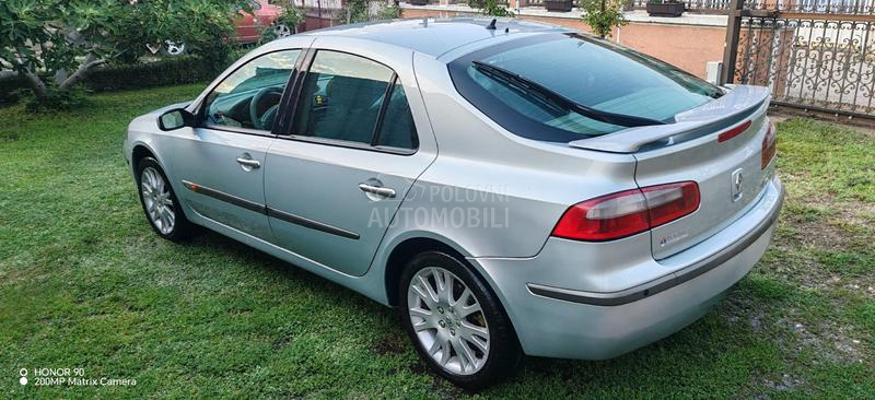 Renault Laguna 
