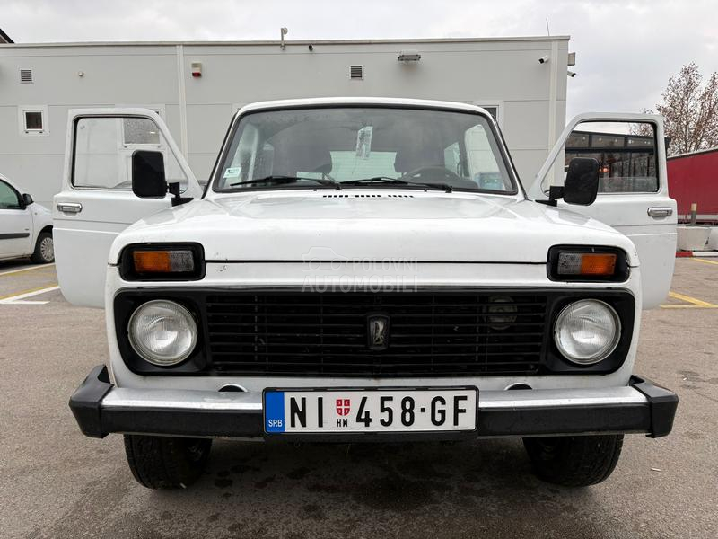 Lada Niva 