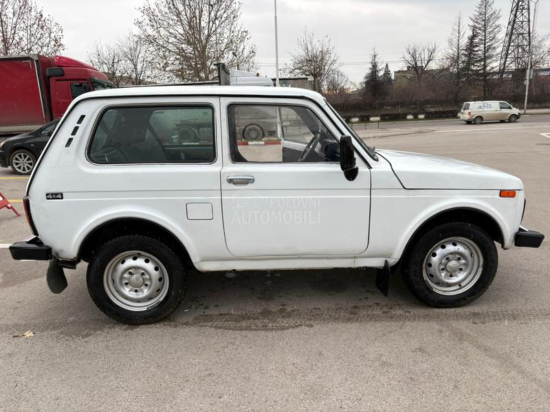 Lada Niva 