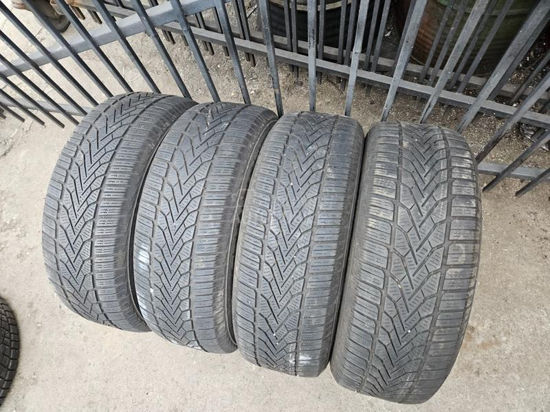 Semperit 215/65 R16 Sve sezone