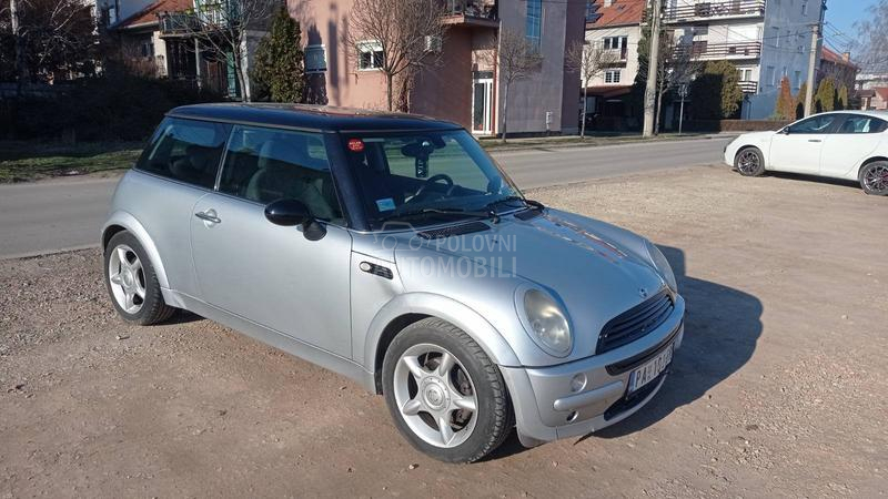 MINI Cooper 1600