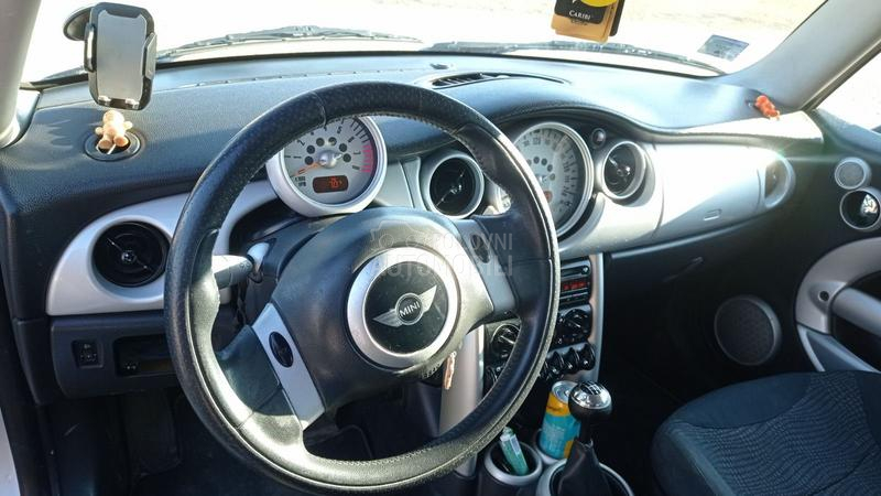 MINI Cooper 1600