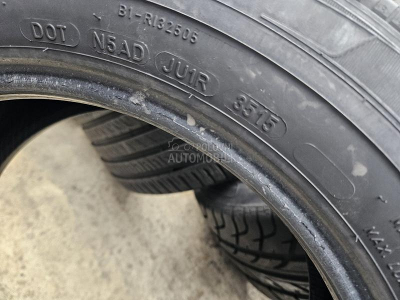 Dunlop 185/65 R15 Zimska