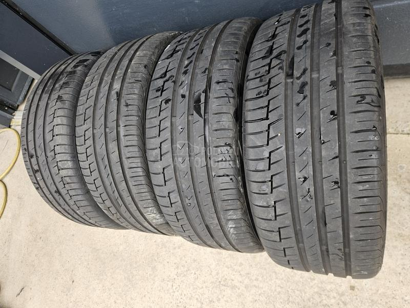 Continental 225/45 R17 Letnja