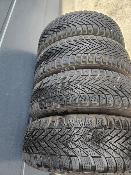 Pirelli 175/75 R15 Zimska