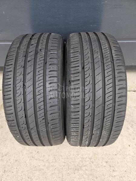 Barum 225/40 R18 Zimska
