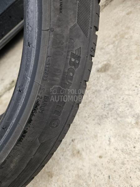 Barum 225/40 R18 Zimska