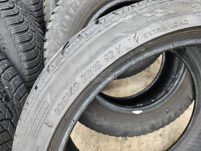 Ostalo 225/40 R18 Letnja