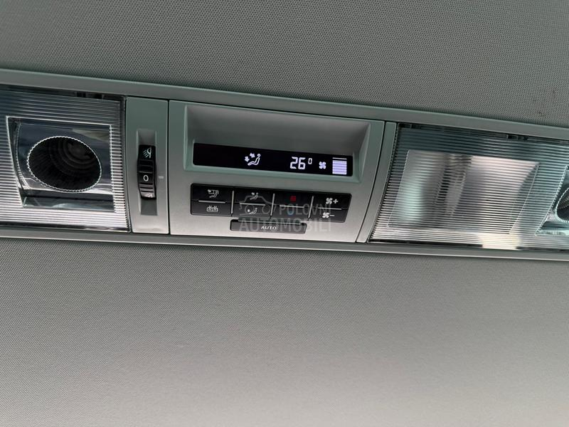 Volkswagen Multivan 2.0TDI 4x4 DSG CH